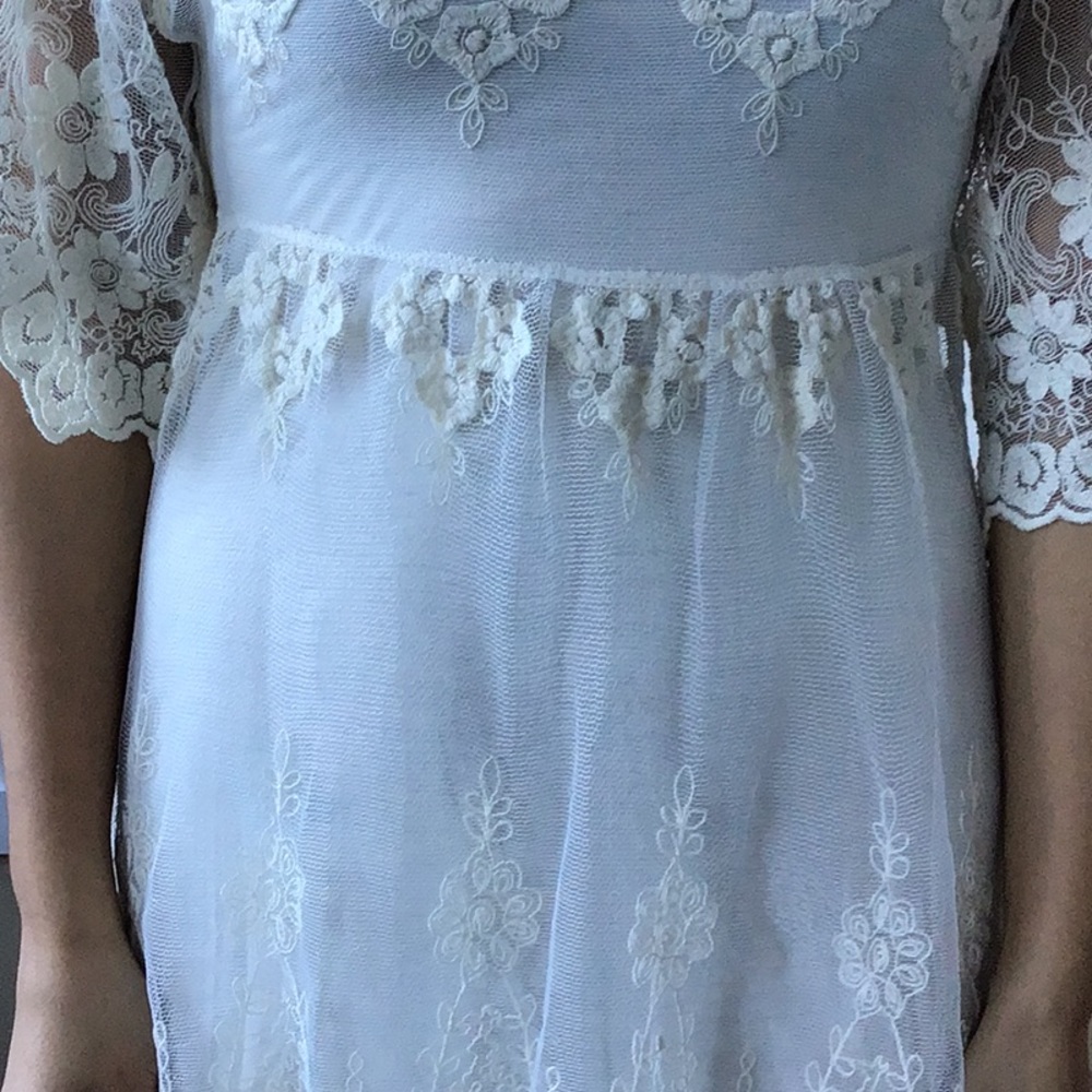 Dress - Picture 3 of 3